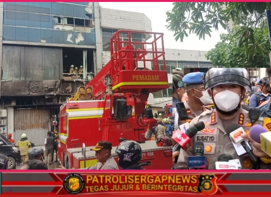 22 Kantong Jenazah Korban Kebakaran Gedung Terra Drone Tiba di RS Polri Kramat Jati