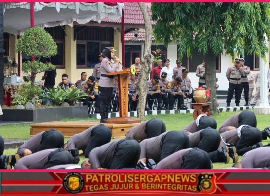 Polres Kendal Gelar Upacara Kenaikan Pangkat Periode 1 Januari 2026