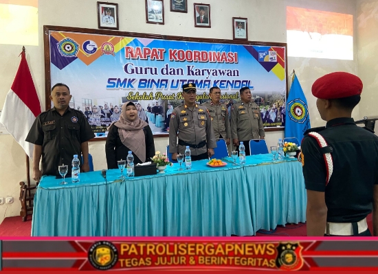 Perkuat Kedisiplinan Siswa, Sat Binmas Polres Kendal Gelar Pembinaan Karakter di SMK Bina Utama