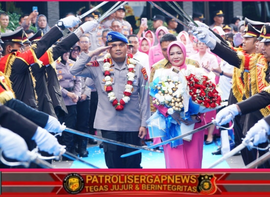 Serah Terima Jabatan Kapolres Metro Bekasi Berlangsung Khidmat