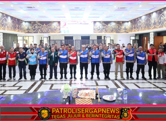 Polda Jabar Tegaskan Transparansi, Pengambilan Sumpah dan Penandatanganan Pakta Integritas SIPSS T.A. 2026 Digelar