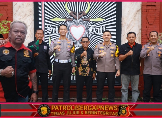 Silaturahmi Kapolres ke Ketua PSHT Cabang Nganjuk Pusat Madiun, Bahas Strategi Pengamanan Parluh 2026