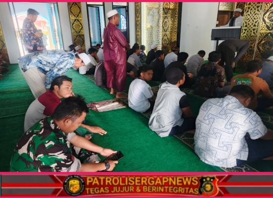Korem 132/Tadulako Gelar Jumat Berkah di Masjid Hamzah, Tebar Kepedulian dan Perkuat Silaturahmi