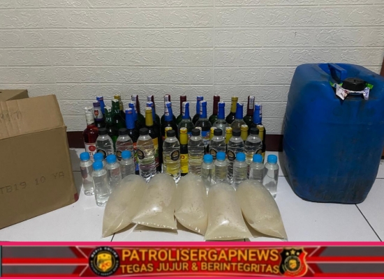 Operasi Cipta Kondisi Jelang Ramadhan, Polresta Banyumas Amankan Berbagai Jenis Miras Di Purwokerto Selatan
