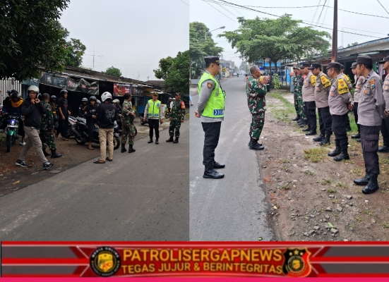 Pengamanan Pemberangkatan Warga PSHW Sutojayan Berjalan Aman Menuju Halal Bihalal Di Pemkab Blitar