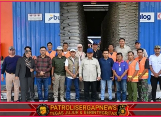 Presiden Prabowo Sidak Gudang Bulog Danurejo, Pastikan Ketahanan Pangan Nasional Aman