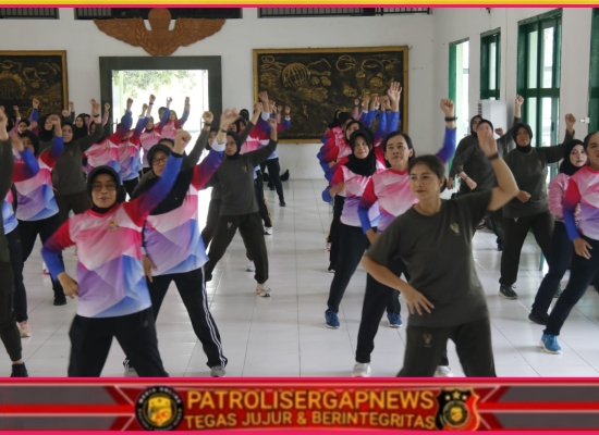 Semangat Kartini Menggelora Saat Kowad dan Polwan di Madiun Perkuat Soliditas