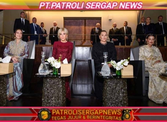 TRH Princesses Lalla Khadija, Lalla Meryem, & Lalla Hasnaa, Joined by Brigitte Macron, Attend Opening Show of Rabat Royal Theater