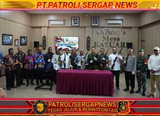 37 Anggota OPM Kodap IV Sorong Raya Kembali ke Pangkuan NKRI Berkat Pendekatan Humanis Satgas Yonif 410/Alugoro