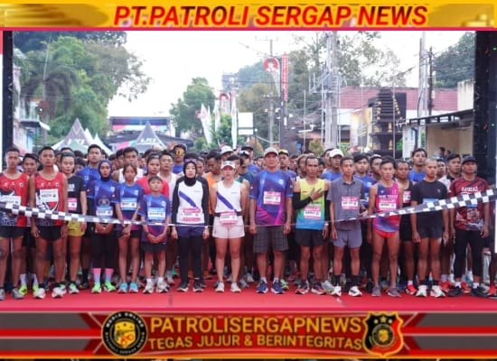 Meriahkan HUT Bhayangkara Ke 80, Dandim 0808/Blitar Bersama Jajaran Forkopimda Ikuti Bhayangkara RUN 2026