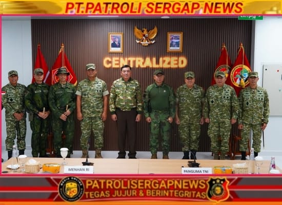 Menhan RI dan Panglima TNI Tinjau Kesiapan Kogabwilhan III, Perkuat Pertahanan di Papua Tengah
