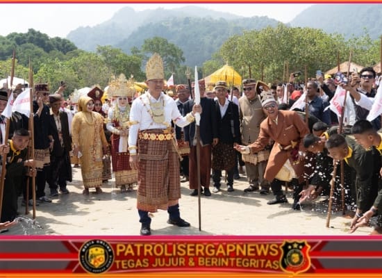 Turun Mandei Begawi Festival 2026, Pangdam XXI/RI Resmi Jadi Keluarga Adat Lampung