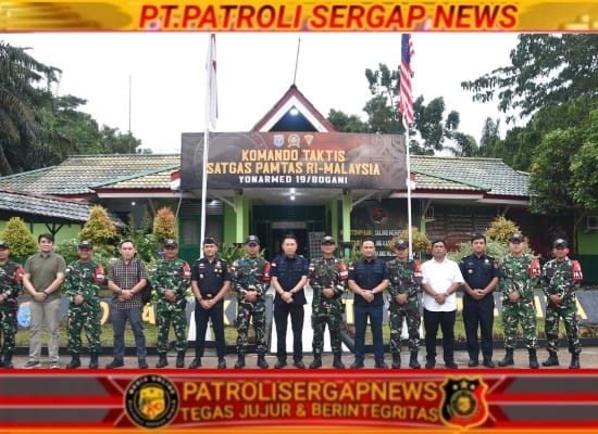 Satgas Pamtas RI-Malaysia Yonarmed 19/Bogani Terima Kunjungan Kabid P2 Kanwil Bea Cukai Kalbar di Pos Gabma Kotis