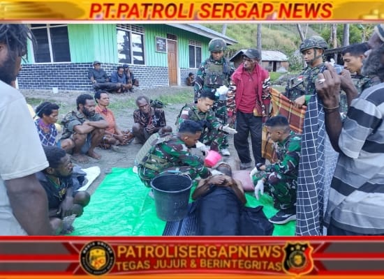 “Duka Satu Orang, Jadi Duka Torang Semua” Satgas Yonif 645/GTY Pos Kurima Melayat ke Warga Kampung Hoguma Distrik Kurima