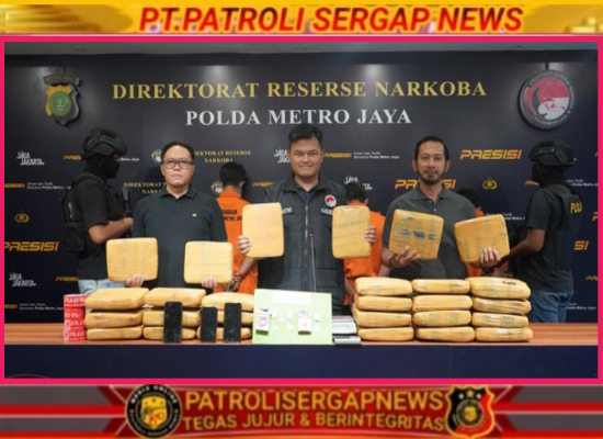 Polisi Tangkap 3 Pengedar Narkoba di Jaktim, 27,96 Kg Ganja Disita