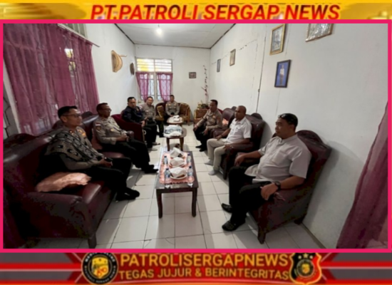 Kapolres TTS Tinjau Langsung Lokasi Penganiayaan yang Mengakibatkan Korban Meninggal Dunia dan Pengerusakan, Polda NTT Pastikan Penanganan Profesional serta Jaga Kondusivitas