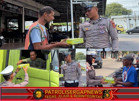 Jumat Berkah Polantas Bireuen: Patroli Sambil Berbagi Nasi Kotak kepada Warga