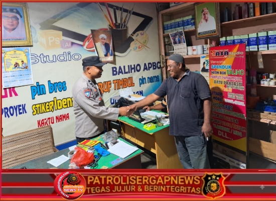 Patroli Sambang Warga, Polsubsektor Kutablang Jaga Kamtibmas dan Jalin Komunikasi dengan Masyarakat